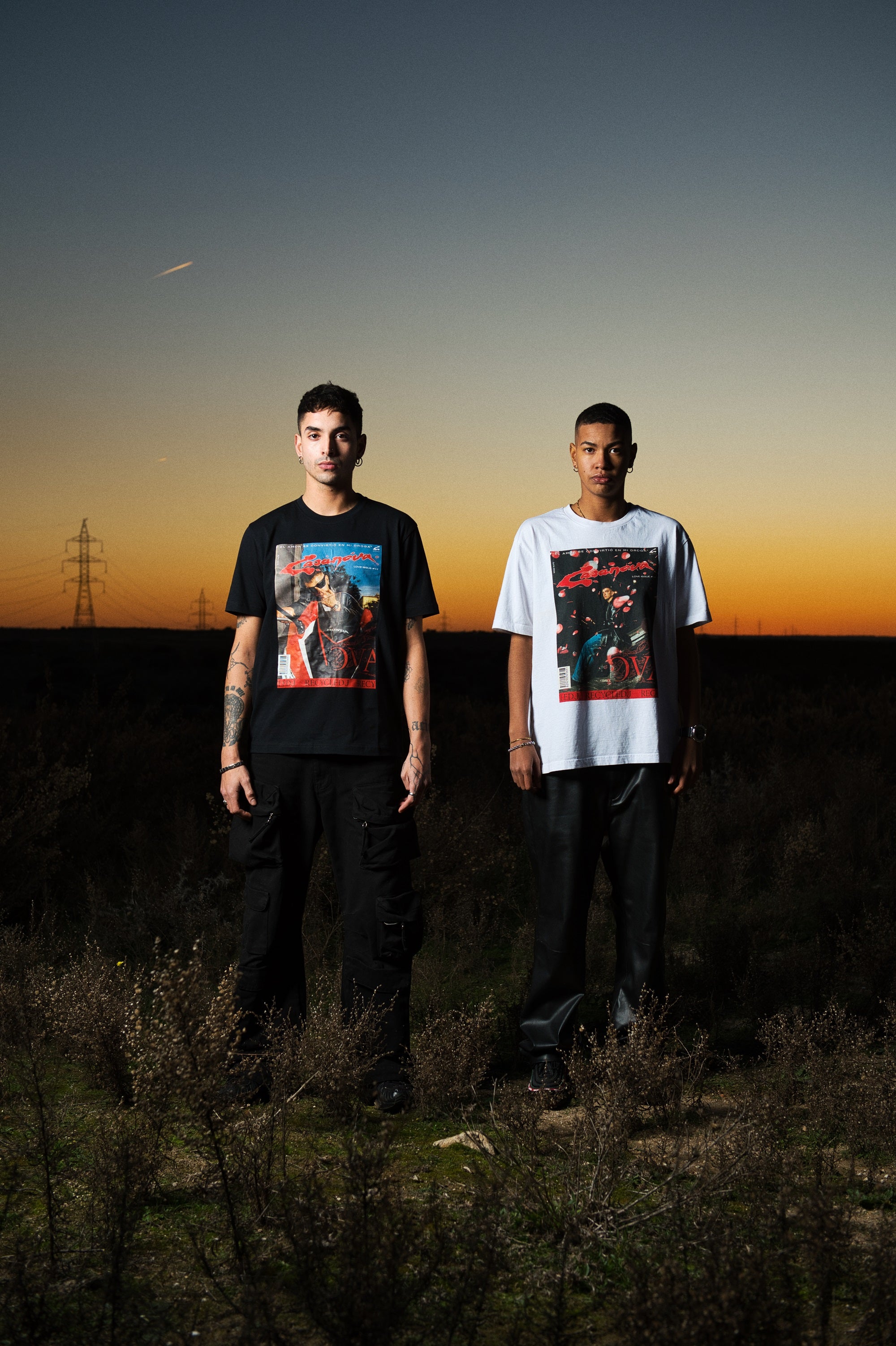 CAMISETA MAGAZINE BLANCA - Image 5